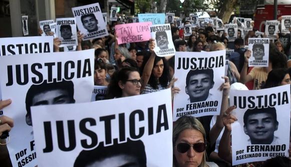 Pedido de justicia por Fernando