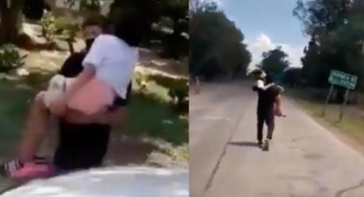 padre alzo a su hija enferma