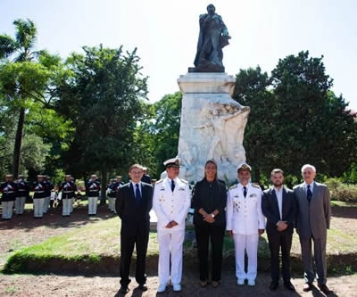 Homenaje a Sarmiento