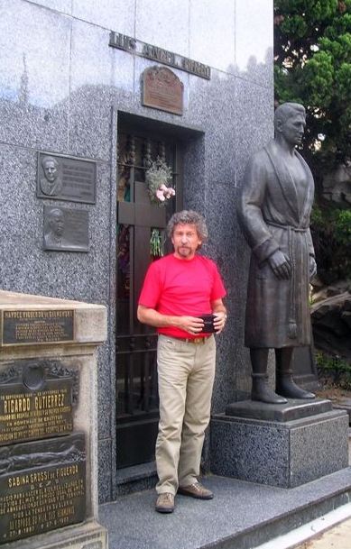 Firpo boveda en Recoleta