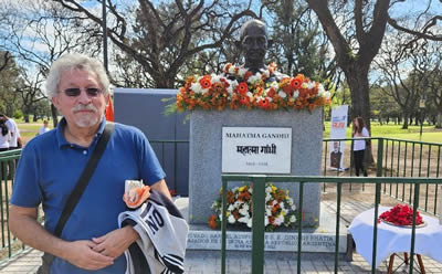 Homenaje a Gandhi