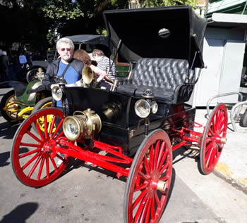 Automovil antiguo