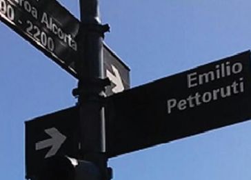 Calle Emilio Pettoruti